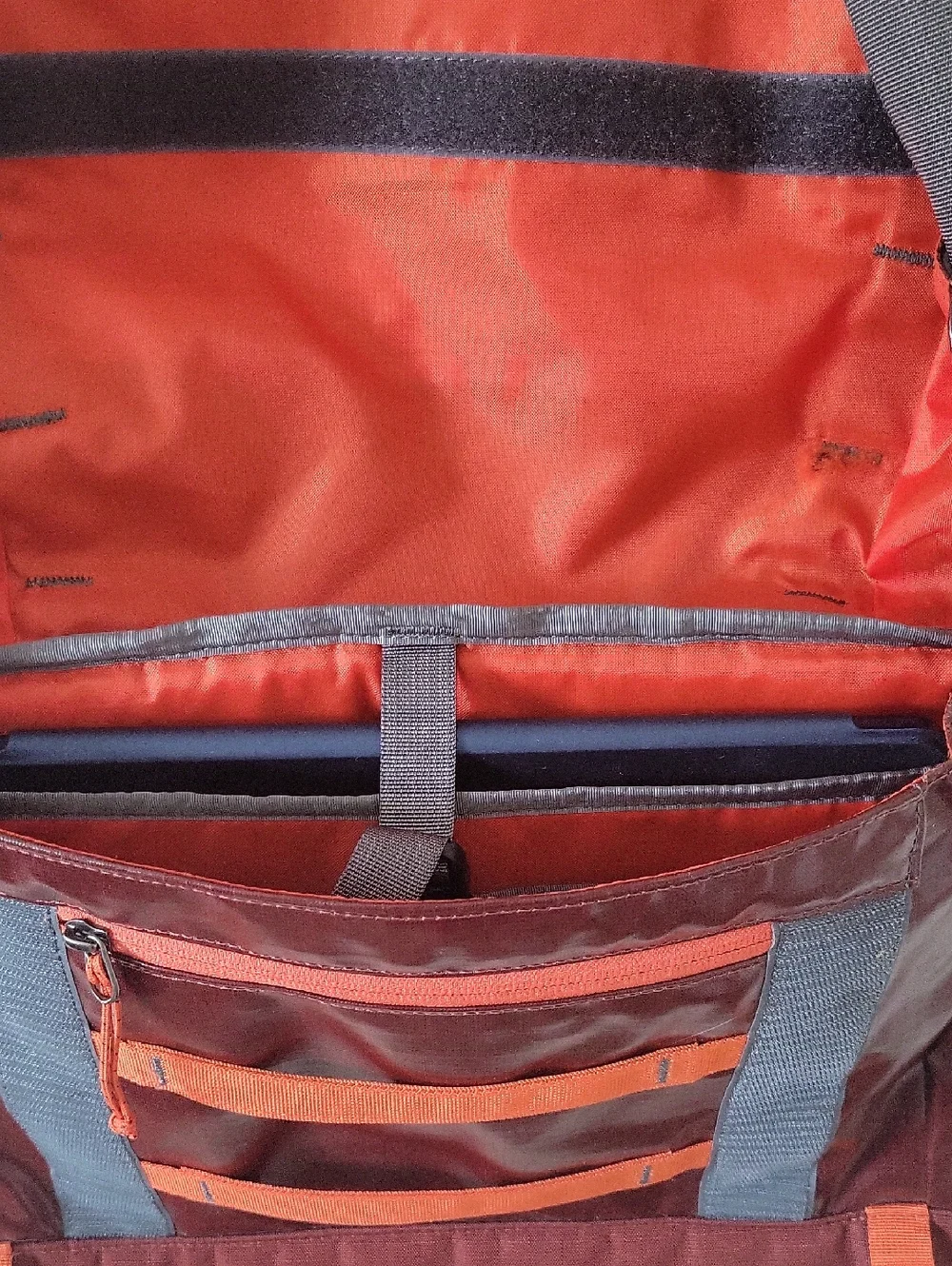Patagonia Black Hole Mini Messenger 12L Bag Burgundy Rust with Orange Accents